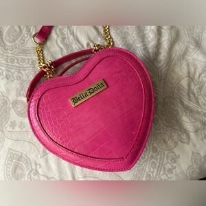 Heart shaped purse, new w o tags
